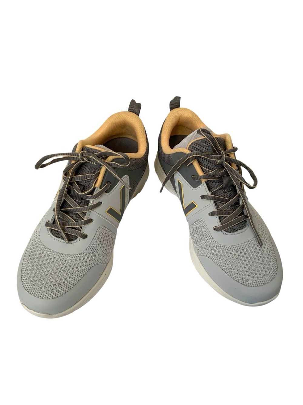 Vionic Energy Sneakers in Vapor Gray 7 Wide